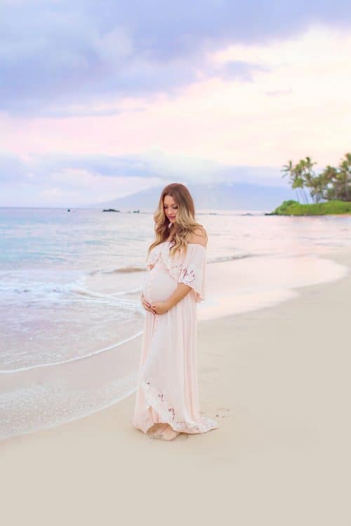 Maui Maternity And Family Photographers - Love + Water