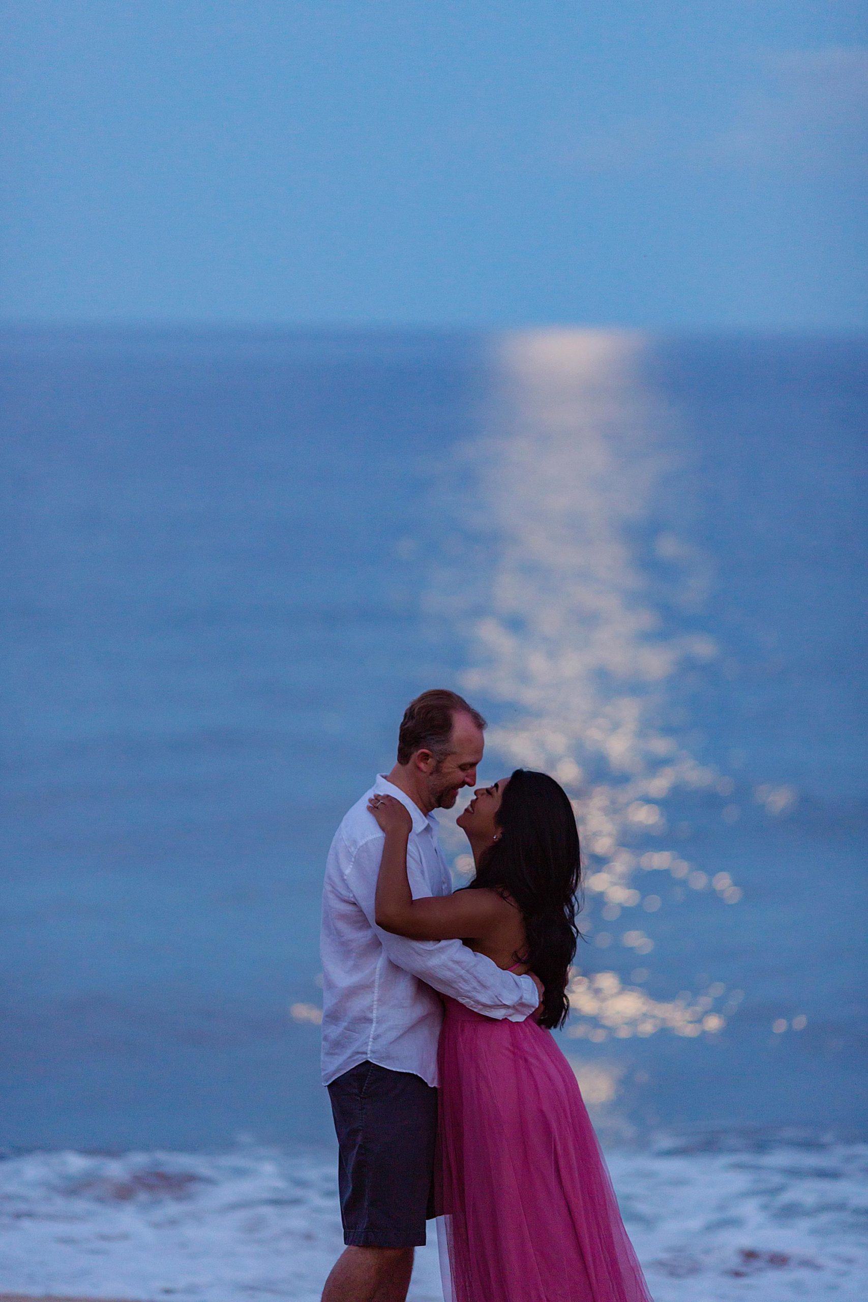 Full moon sunrise couples photography Maui - Love + Water