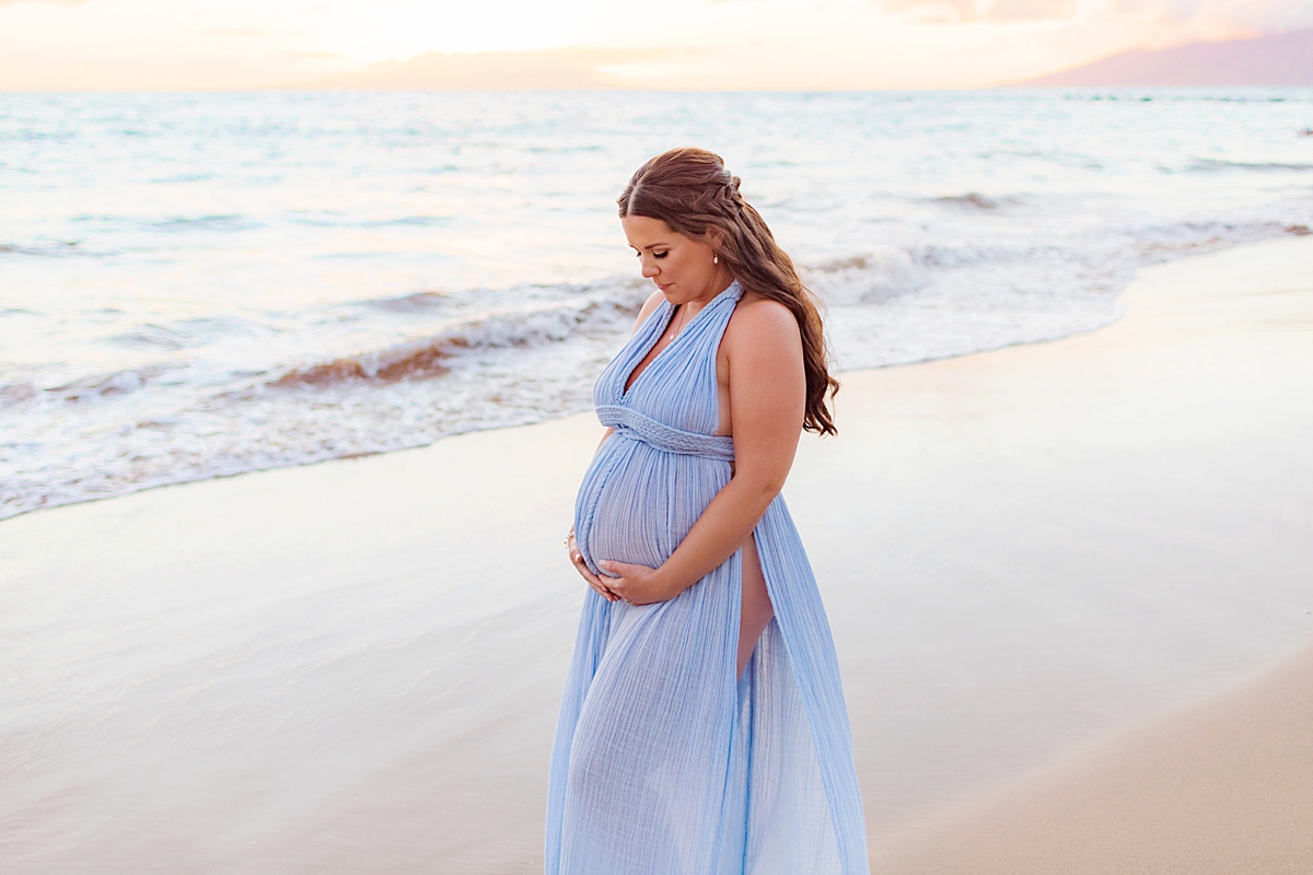 Beautiful Maui beach maternity session - Love + Water