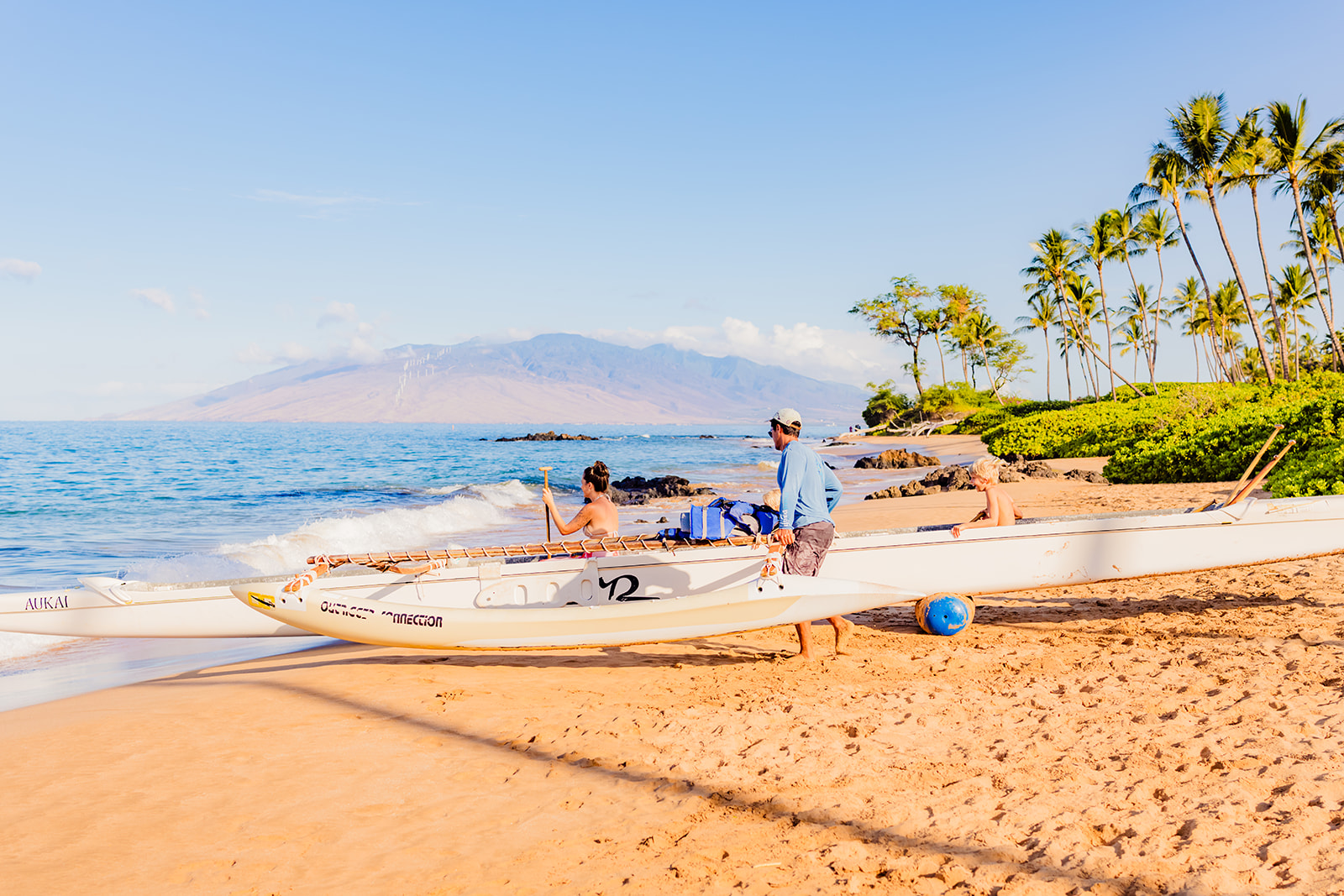 outrigger canoe tour at mokapu beach in wailea
